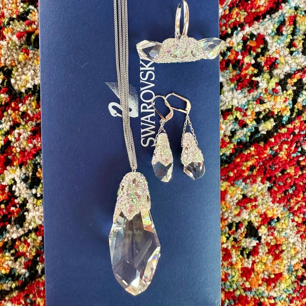 Swarovski Nera Set